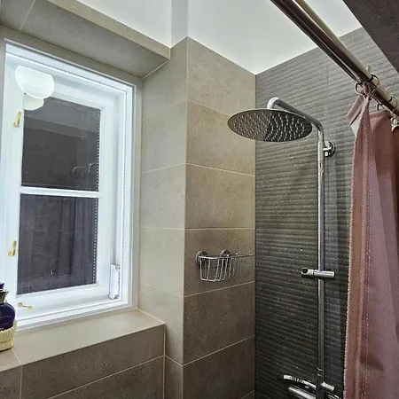 Teddy Stari Grad Апартаменты Нови-Сад